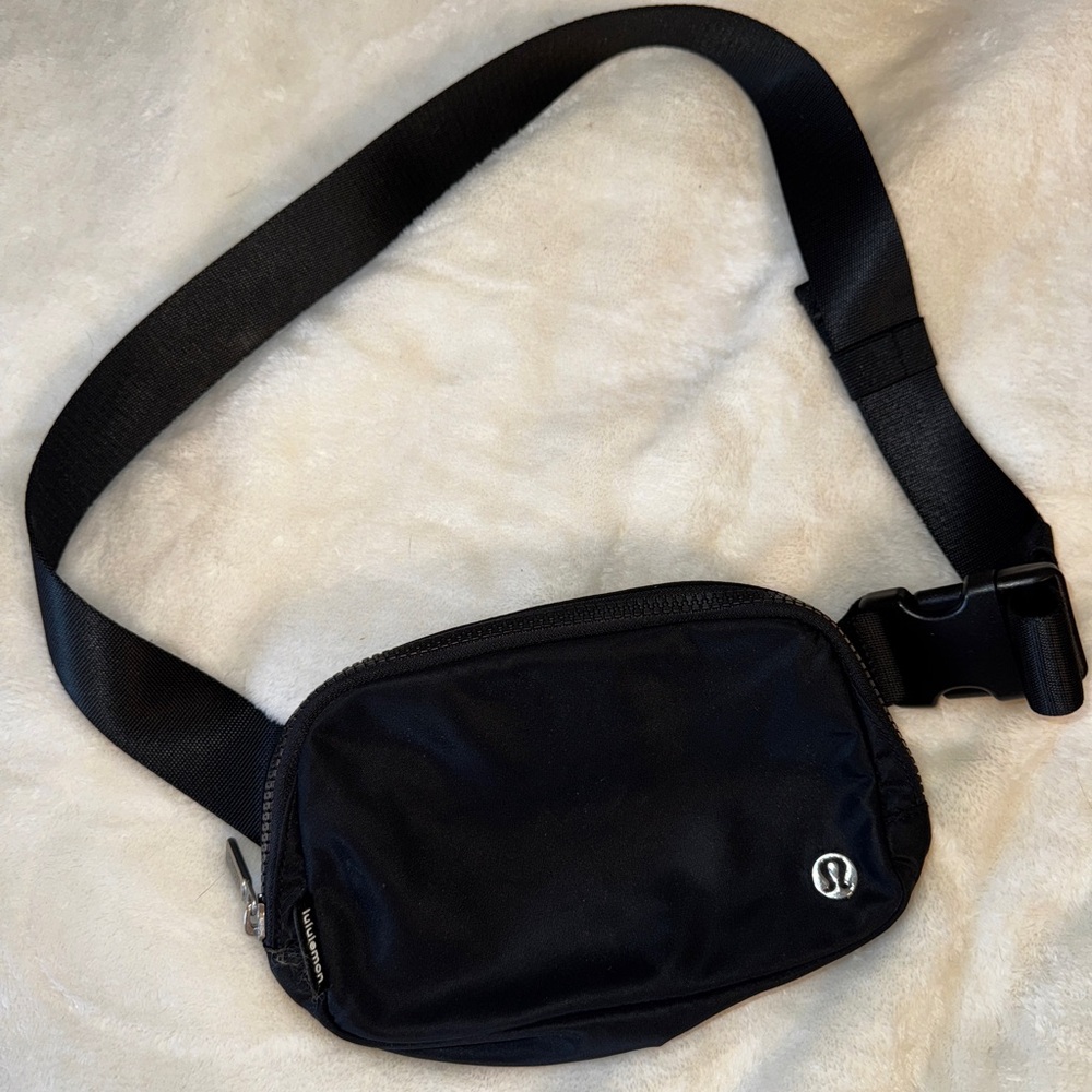 lululemon athletica Black Bet Bag